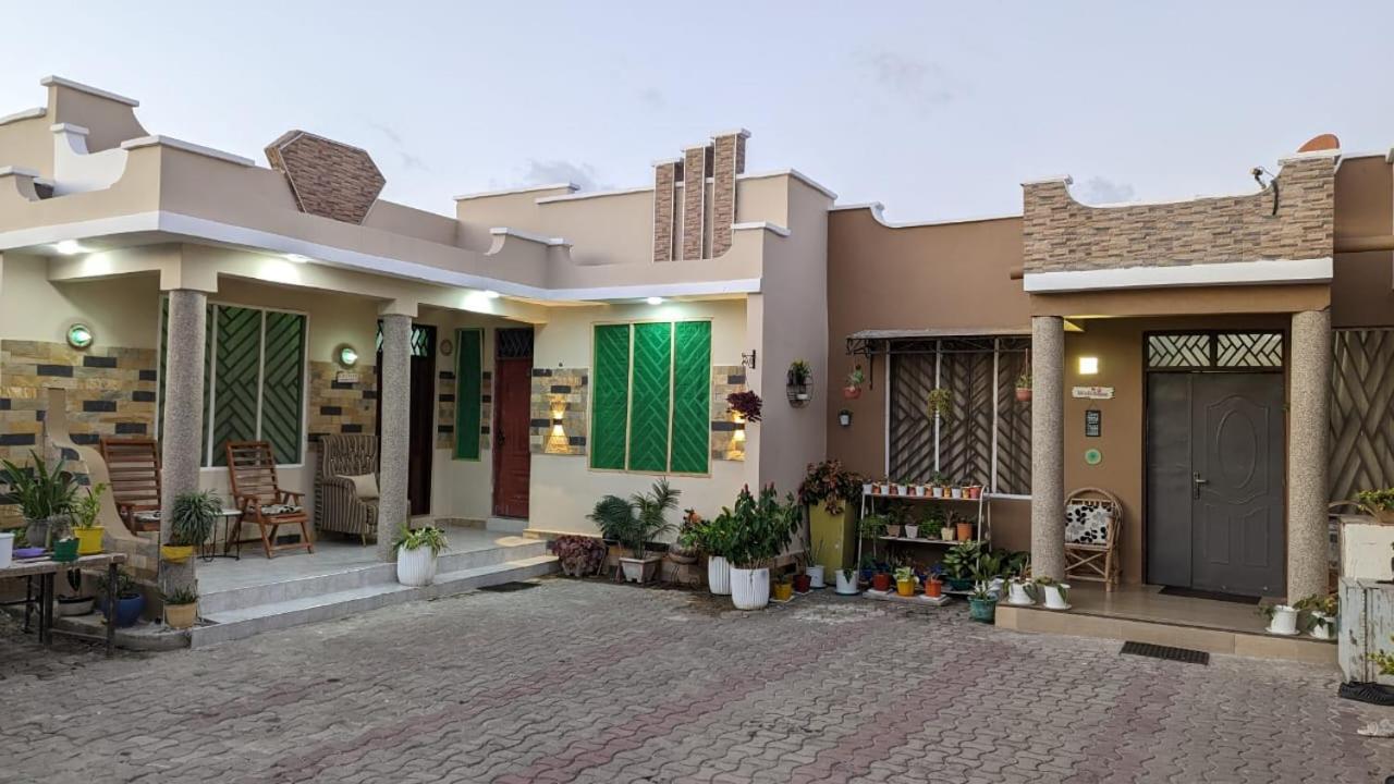 Babajay Family Home Dar es Salaam Exterior foto
